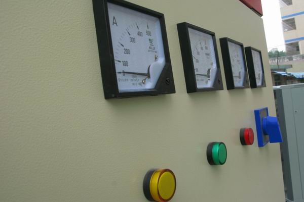 德清配电箱-3683讲讲配电箱的操作和检修步